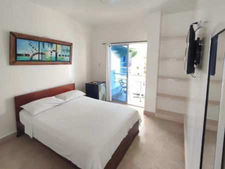 alojamiento-isla-palma-hotel-porto-alegre-room.webp